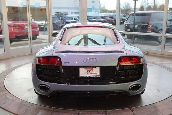 2011 Audi R8 5.2 Coupe quattro Auto R tronic Financing Available.... for sale in CHANTILLY, District Of Columbia – photo 6