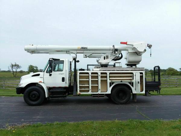 50' 2008 International 4300 Altec Bucket Truck Diesel Material... for sale in Gilberts, PA – photo 3