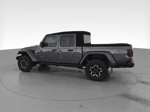 2020 Jeep Gladiator Rubicon Pickup 4D 5 ft pickup Gray - FINANCE -... for sale in Lansing, MI – photo 6