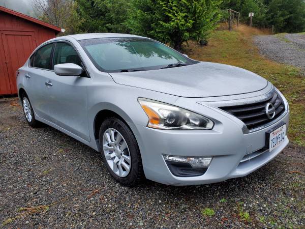 2014 Nissan Altima 2 5 S runs, drives and shifts great, very clean for sale in Smith River, OR – photo 2