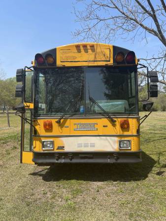 School Bus for Sale! 1997 Thomas Saf-T-Liner; Ready to be Converted for sale in New Bern, NC – photo 10