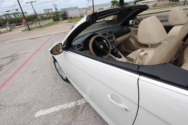 2009 VW EOS - With Apple Carplay/Android Auto - - by for sale in Savannah, TX – photo 8