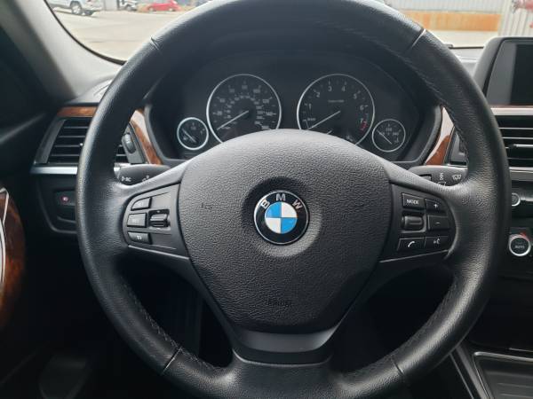 2014 BMW 320 XDRIVE - LOW MILES - CLEAN CARFAX - SUNROOF - LEATHER -... for sale in Marietta, GA – photo 16