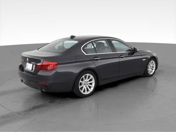 2015 BMW 5 Series 535i xDrive Sedan 4D sedan Black - FINANCE ONLINE... for sale in Chicago, IL – photo 11
