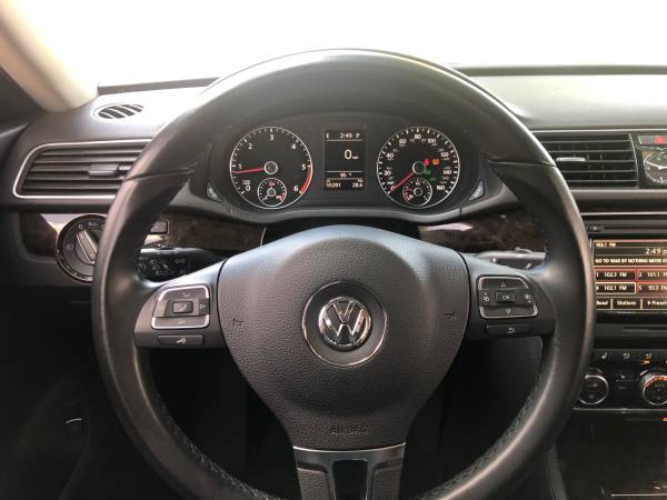2014 Volkswagen Passat SEL Premium TDI - Fresh Service, LOW Miles! for sale in Nixa, MO – photo 21