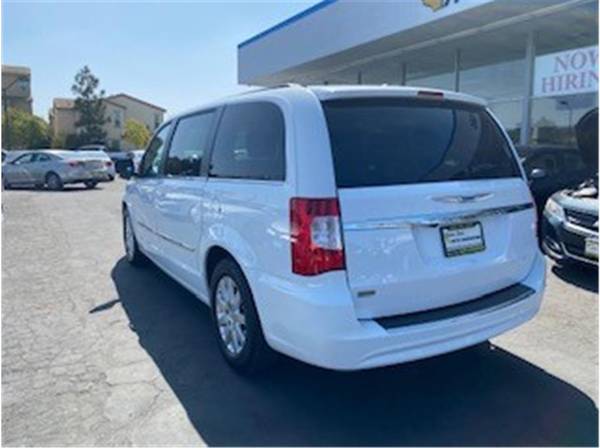 2016 Chrysler Town & Country $13,789 Golden State Auto Liquidators -... for sale in Oxnard, CA – photo 3