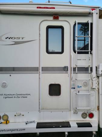 2007 Host Rainier 9 50 camper for sale in Saint Paul, MN – photo 12