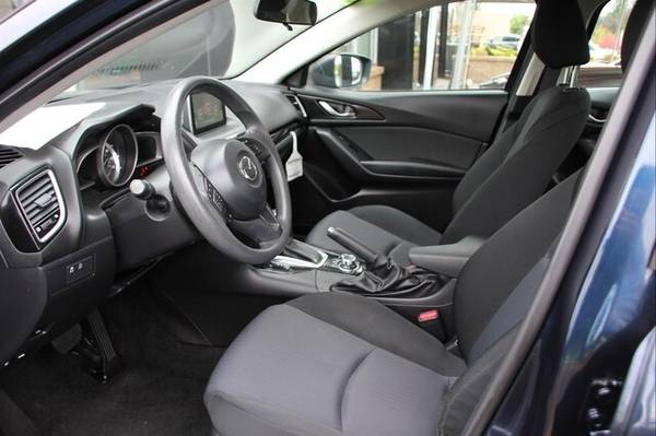 2016 Mazda Mazda3 i Sport Sedan Auto for sale in Olympia, WA – photo 4