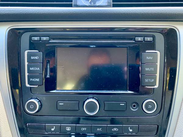 2013 Volkswagen Passat TDI SE*LOW Miles*Navigation*Touch Screen Radio* for sale in Indianapolis, IN – photo 23