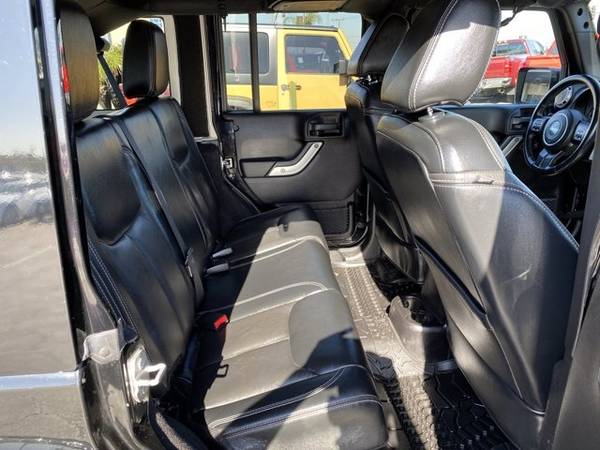 2015 Jeep Wrangler Unlimited Rubicon 4x4 for sale in Rialto, CA – photo 23
