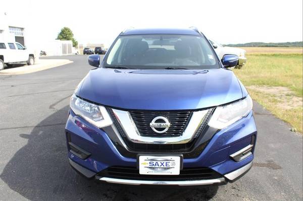2017 Nissan Rogue SV for sale in Belle Plaine, MN – photo 4