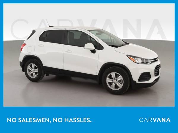 2020 Chevy Chevrolet Trax LS Sport Utility 4D hatchback White for sale in Lafayette, LA – photo 11