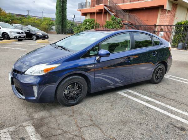 2013 Toyota Prius, great condition I will take monthly payments -... for sale in Northridge, CA – photo 6