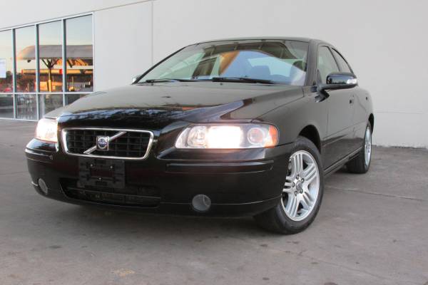 2005 VOLVO S-80 2.5 TURBO LOW MILES *** WELL MAINTAINED *** for sale in Richmond, TX – photo 3