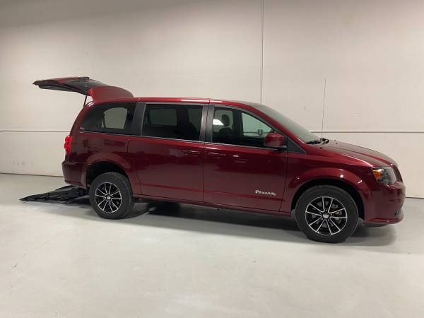 Wheelchair accessible 2018 dodge grand caravan - - by for sale in Wasilla, AK – photo 2