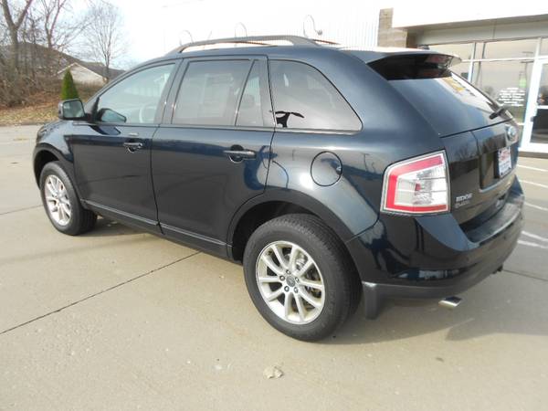 2010 Ford Edge SEL - cars & trucks - by dealer - vehicle automotive... for sale in Iowa City, IA – photo 8
