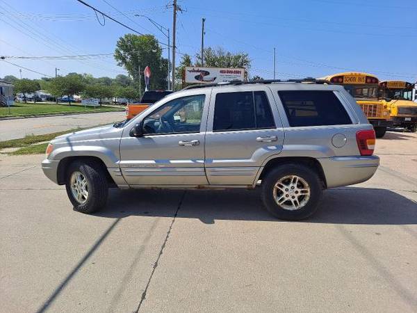 2000 Jeep Grand Cherokee Limited 4WD - cars & trucks - by dealer -... for sale in Omaha, NE – photo 3