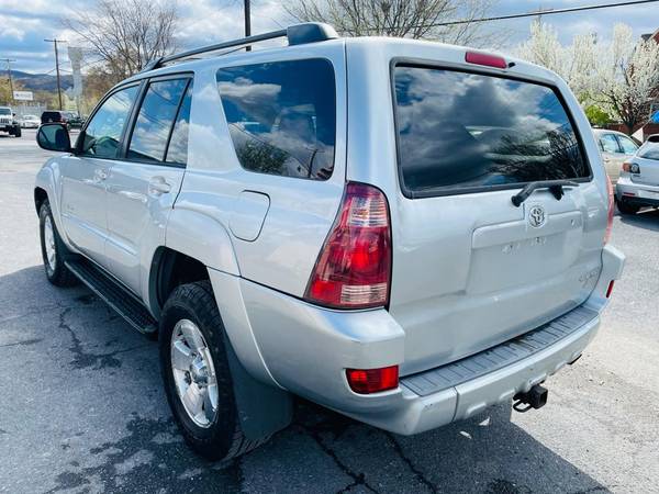 2005 Toyota 4Runner Automatic 4x4 Low Mileage Excellent Condition for sale in Fredericksburg, VA – photo 8