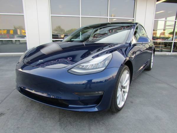 2018 *Tesla* *Model 3* *Long Range Battery AWD* - cars & trucks - by... for sale in Council Bluffs, NE – photo 3
