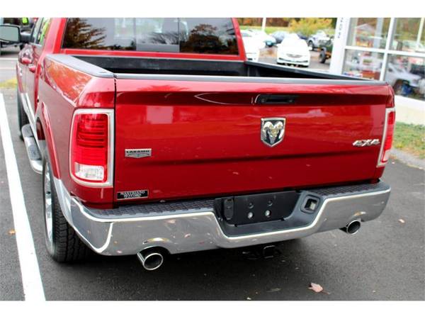 2014 RAM 1500 4WD CREW CAB LARAMIE CLEAN FULLY LOADED !!!... for sale in Salem, CT – photo 8
