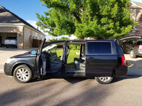 2008 Chrysler Town & Country for sale in Denver , CO – photo 5