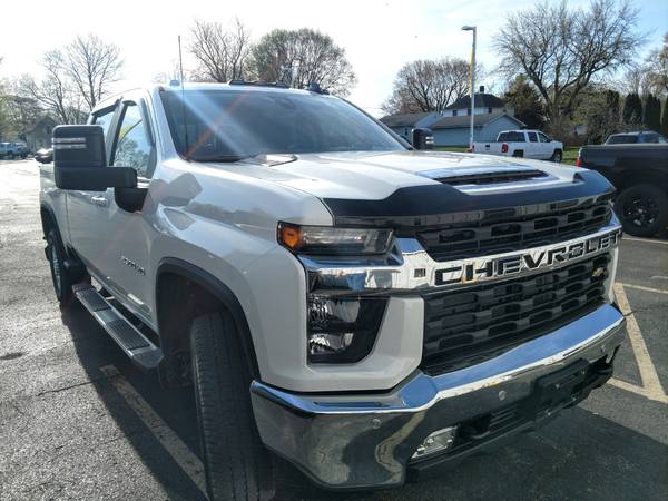2020 Chevy Silverado 2500 Crew Cab LT 4 4 (6 6 Gas Engine) - cars & for sale in Loves Park, IL – photo 4