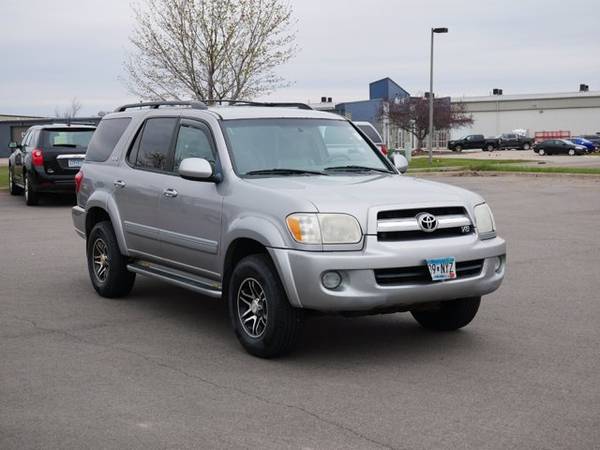 2005 Toyota Sequoia SR5 - - by dealer - vehicle for sale in Cambridge, MN – photo 2