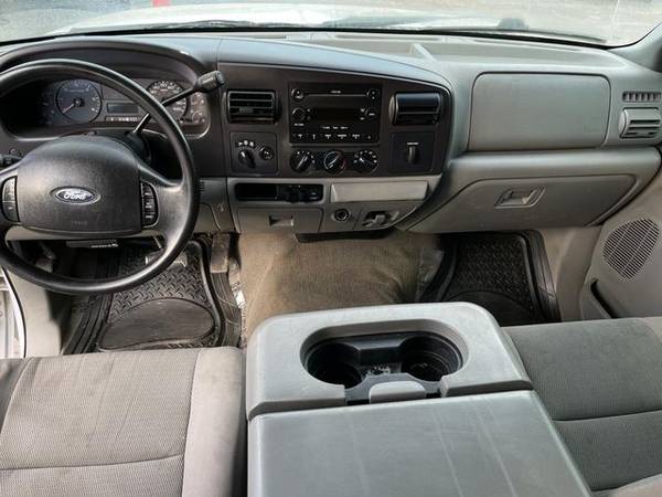 2005 Ford F350 Super Duty Crew Cab - - by dealer for sale in Palatine, WI – photo 13