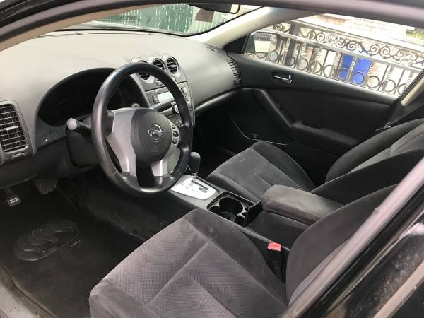 2007 Nissan Altima 2.5S for sale by owner - cars & trucks - by owner... for sale in Flushing, NY – photo 3