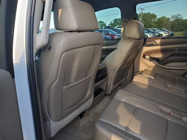 2015 Chevrolet Tahoe 4WD LT Sport Utility 4D Trades Welcome Financing for sale in Harrisonville, KS – photo 20