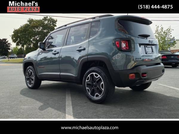 2016 Jeep Renegade Trailhawk 4x4 - cars & trucks - by dealer -... for sale in east greenbush, NY – photo 6