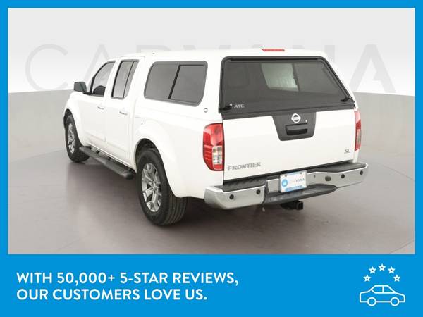 2019 Nissan Frontier Crew Cab SL Pickup 4D 5 ft pickup White for sale in Champlin, MN – photo 6