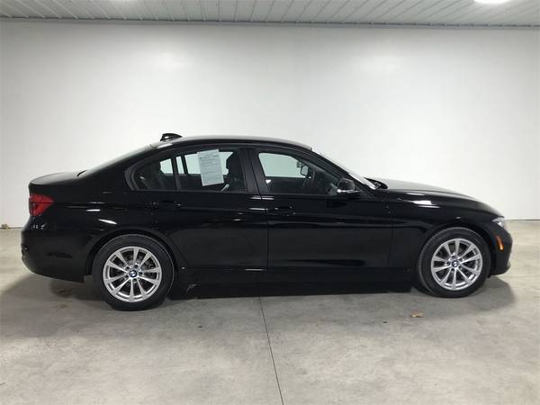 2017 BMW 3 Series 320i xDrive - - by dealer - vehicle for sale in Buffalo, NY – photo 9