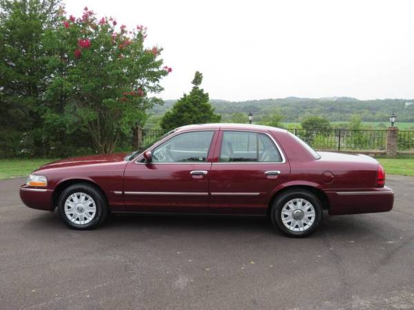 2005 MERCURY GRAND MARQUIS GS - cars & trucks - by dealer - vehicle... for sale in Sevierville, TN – photo 8
