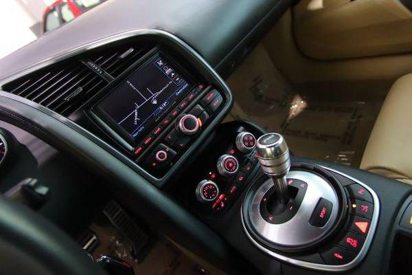 2011 Audi R8 5.2 Coupe quattro Auto R tronic Financing Available.... for sale in CHANTILLY, District Of Columbia – photo 22