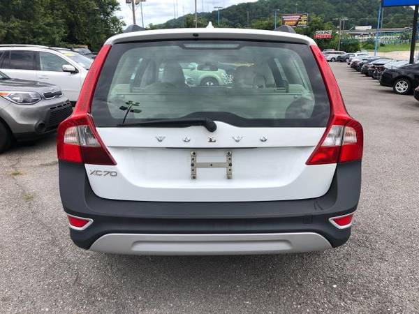2011 Volvo XC70 4dr Wgn 3.2L - cars & trucks - by dealer - vehicle... for sale in Knoxville, TN – photo 6