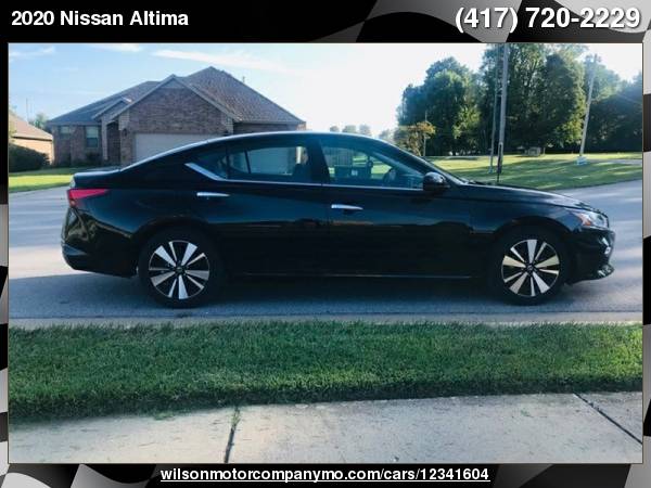 2020 Nissan Altima 2.5 SL Leather Roof back Up Brand New Top dollar... for sale in Springfield, MO – photo 5
