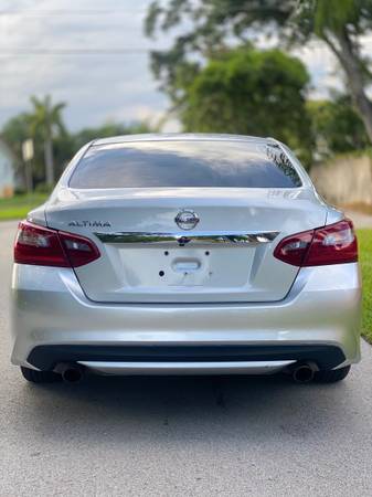 2018 NISSAM ALTIMA - - by dealer - vehicle automotive for sale in Hollywood, FL – photo 16