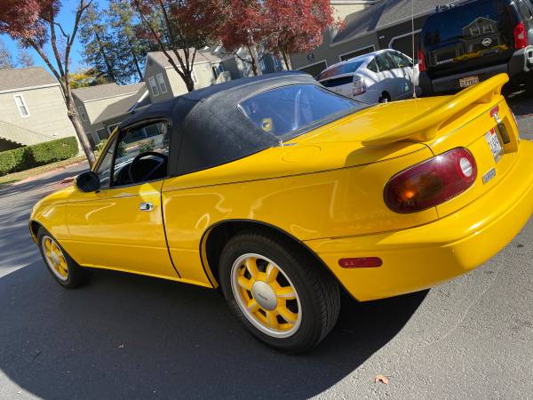 1992 Mazda Miata (Only-70K-Original) Garage-Kept (Time-Capsule) -... for sale in Pleasant Hill, CA – photo 7