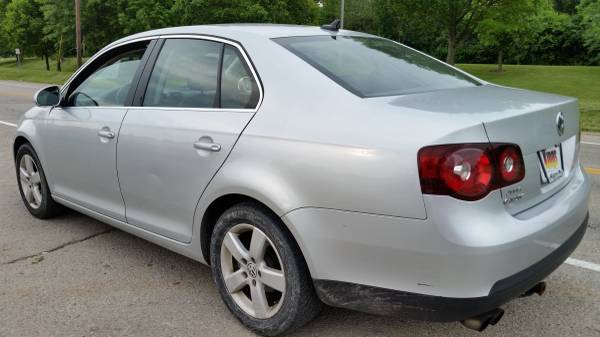 09 VW JETTA GLS - AUTO, LEATHER, PWR ROOF, LOADED, REAL NICE & CLEAN! for sale in Miamisburg, OH – photo 5