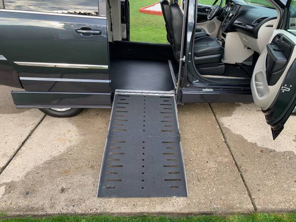 2014 Chrysler Town and Country Touring Handicap Wheelchair Side for sale in Sterling Heights, MI – photo 17