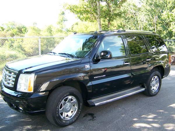 2005 CADILLAC, ESCALADE, CLEAN & LOADED FOR BEAR - - by for sale in Clearwater, FL – photo 2