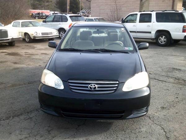 2004 Toyota Corolla LE 4dr Sedan CASH DEALS ON ALL CARS OR BYO for sale in Lake Ariel, PA – photo 3