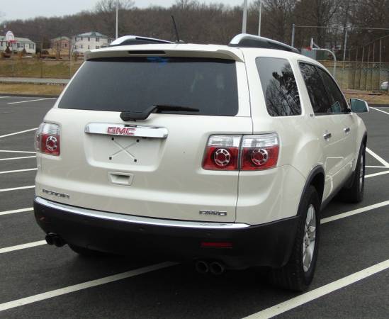 2008 GMC Acadia for sale in Waterbury, CT – photo 8