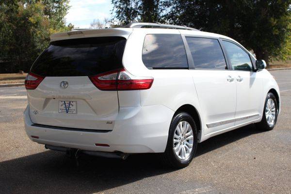 2016 Toyota Sienna XLE 8-Passenger - Over 500 Vehicles to Choose From! for sale in Longmont, CO – photo 4