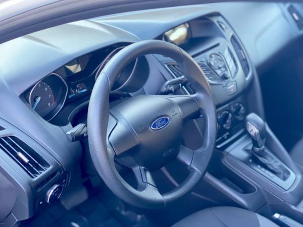 2014 FORD FOCUS S - cars & trucks - by dealer - vehicle automotive... for sale in Carol Stream, IL – photo 9