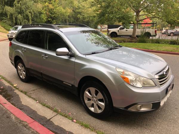 2012 Subaru Outback 2.5i Limited AWD --Clean title, Leather,... for sale in Kirkland, WA – photo 3