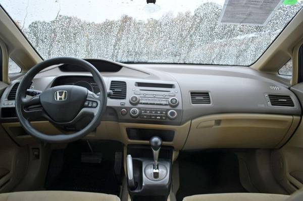 2006 *Honda* *Civic* *LX* - cars & trucks - by dealer - vehicle... for sale in Naugatuck, CT – photo 16