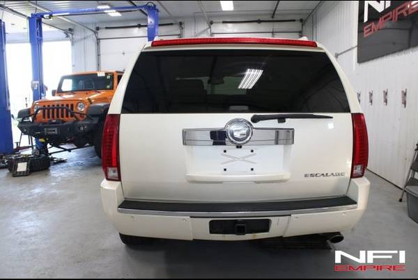 2008 Cadillac Escalade Sport Utility 4D for sale in North East, PA – photo 5
