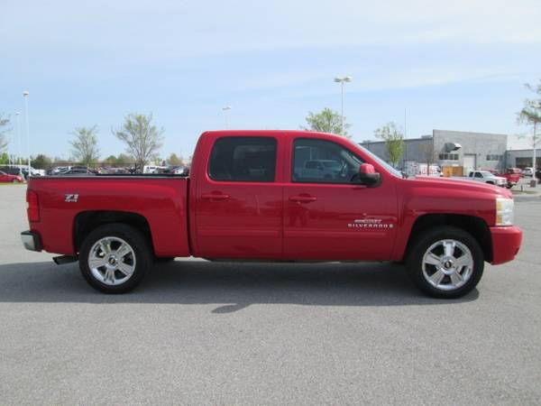 2009 Chevy Chevrolet Silverado 1500 LTZ pickup Victory Red - cars & for sale in Bentonville, AR – photo 6